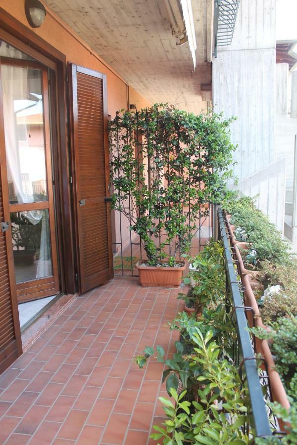Indesenzano Apartment ديسينسانو ديل غاردا المظهر الخارجي الصورة