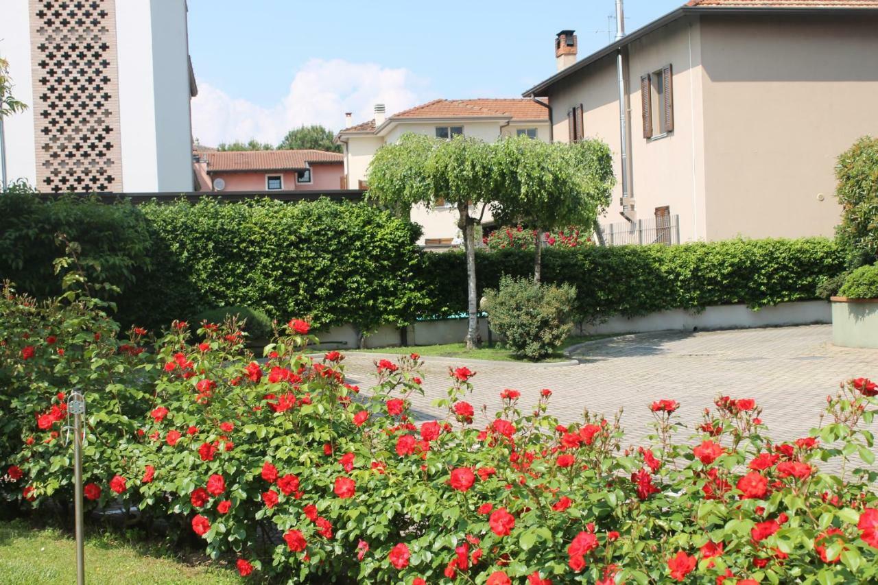 Indesenzano Apartment ديسينسانو ديل غاردا المظهر الخارجي الصورة