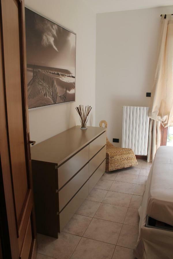 Indesenzano Apartment ديسينسانو ديل غاردا المظهر الخارجي الصورة